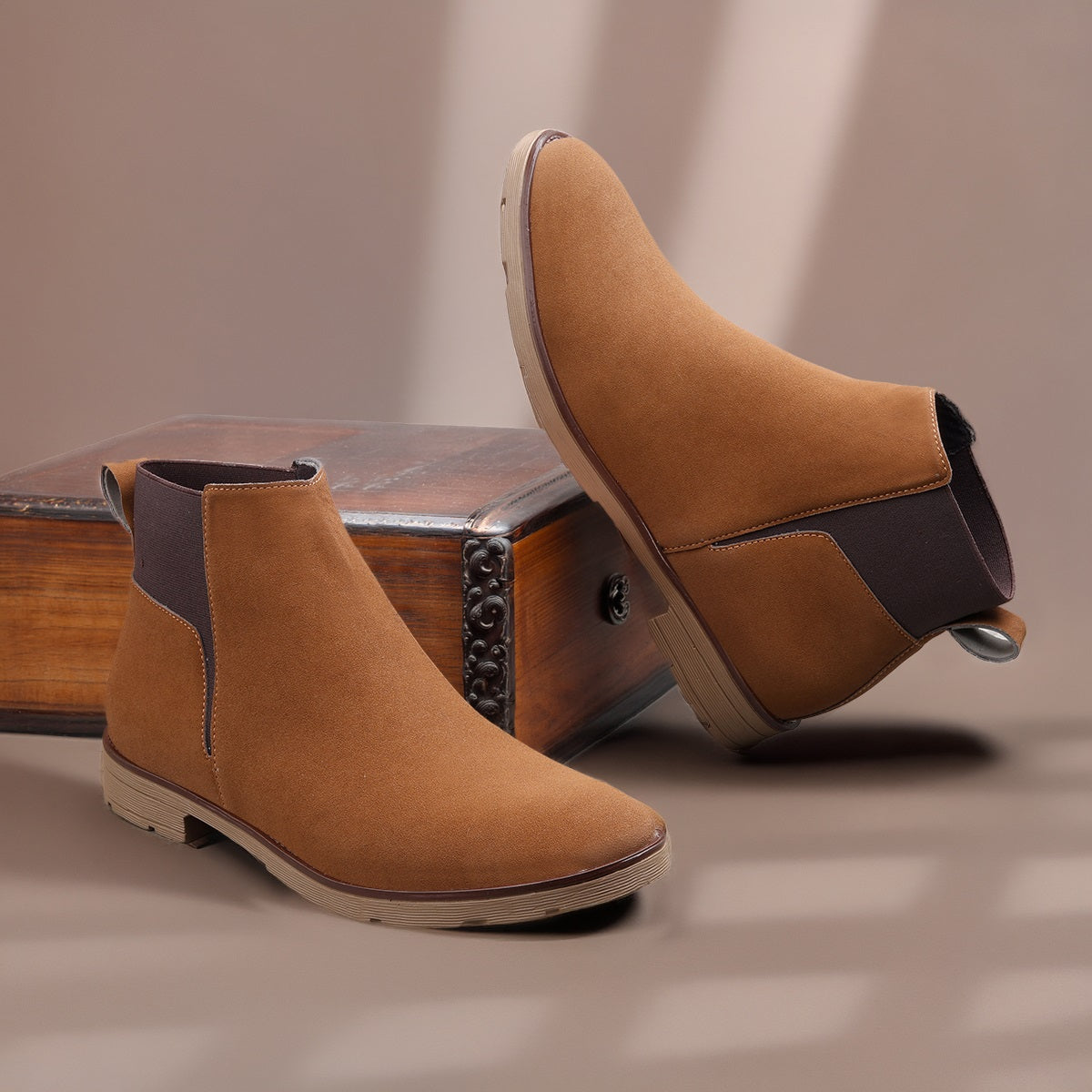 BAXXICO Mens Chelsea Boots Clean Lines Confident Style