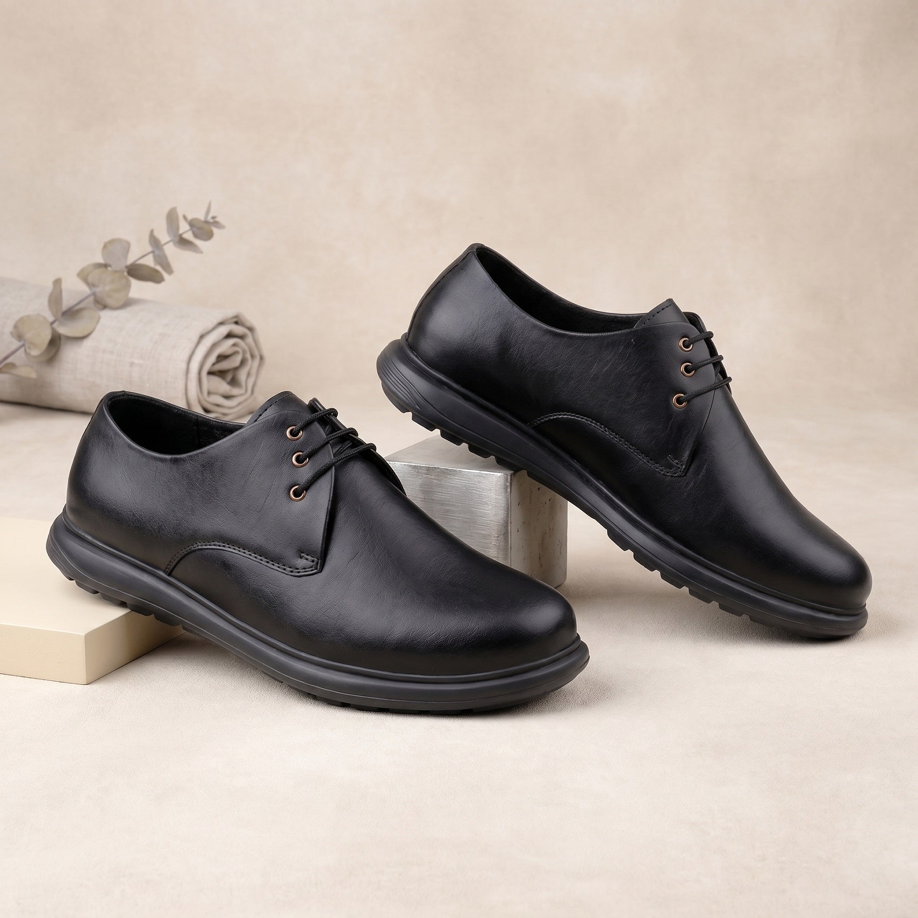 BAXXICO Modern Comfort Derby Shoes with Sleek Silhouette & Premium Everyday Wear