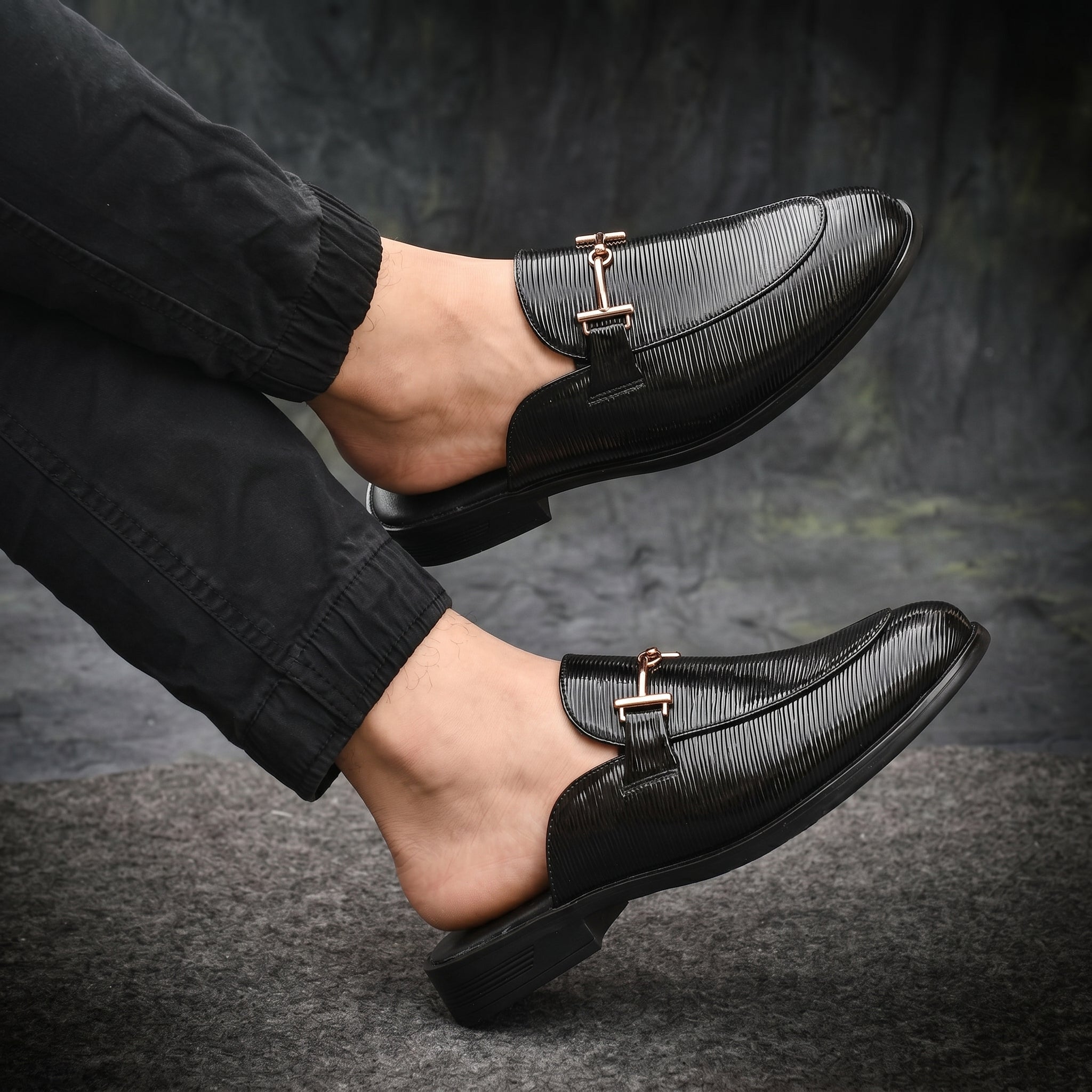 BAXXICO Mens Premium Textured Back Open Mule Loafers