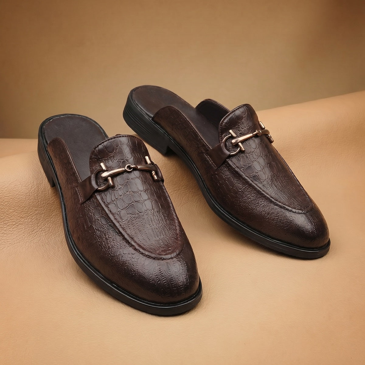 BAXXICO Modern Mule Shoes Designed for Comfort Style & Confidence