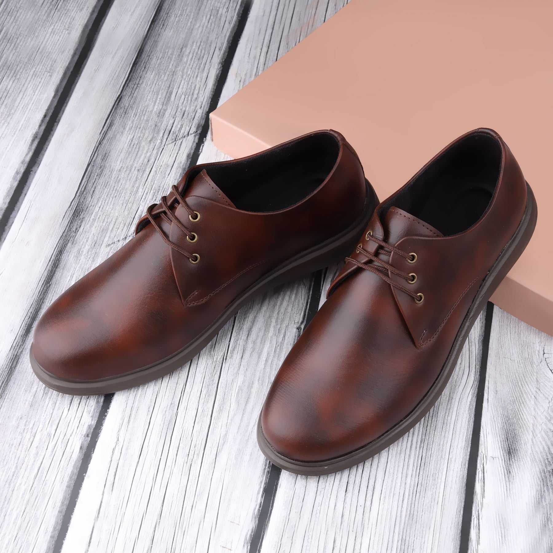 BAXXICO Modern Comfort Derby Shoes with Sleek Silhouette & Premium Everyday Wear