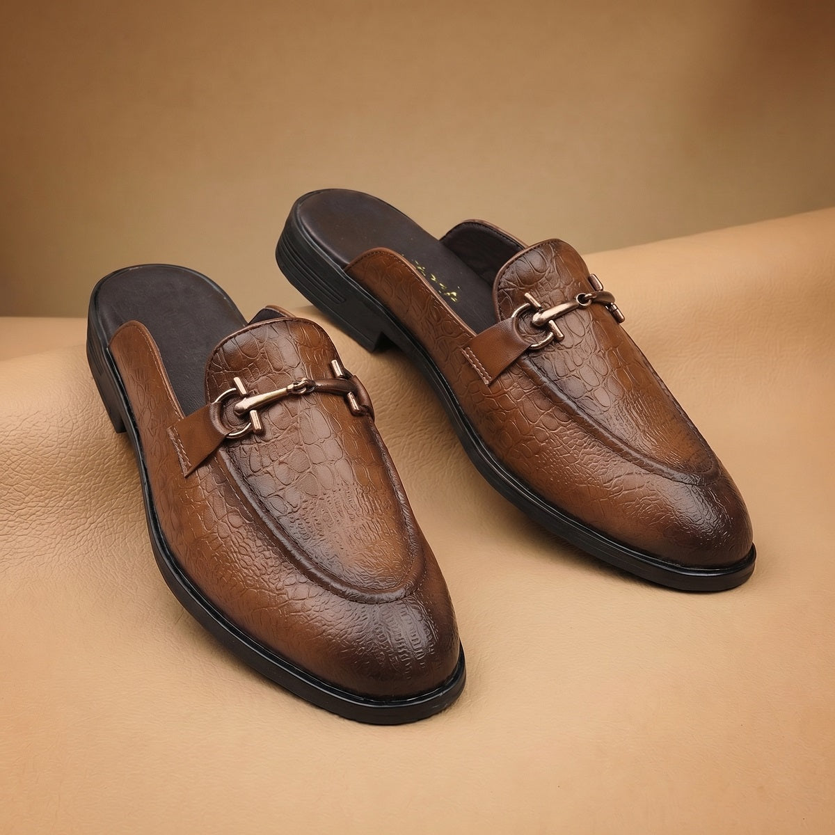 BAXXICO Modern Mule Shoes Designed for Comfort Style & Confidence