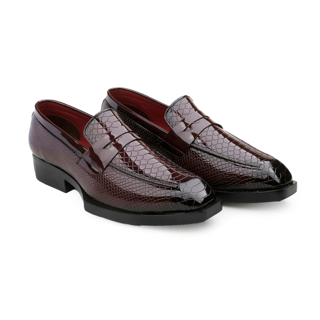 BAXXICO Premium Crocodile Texture Loafers with Elevated Heel Design
