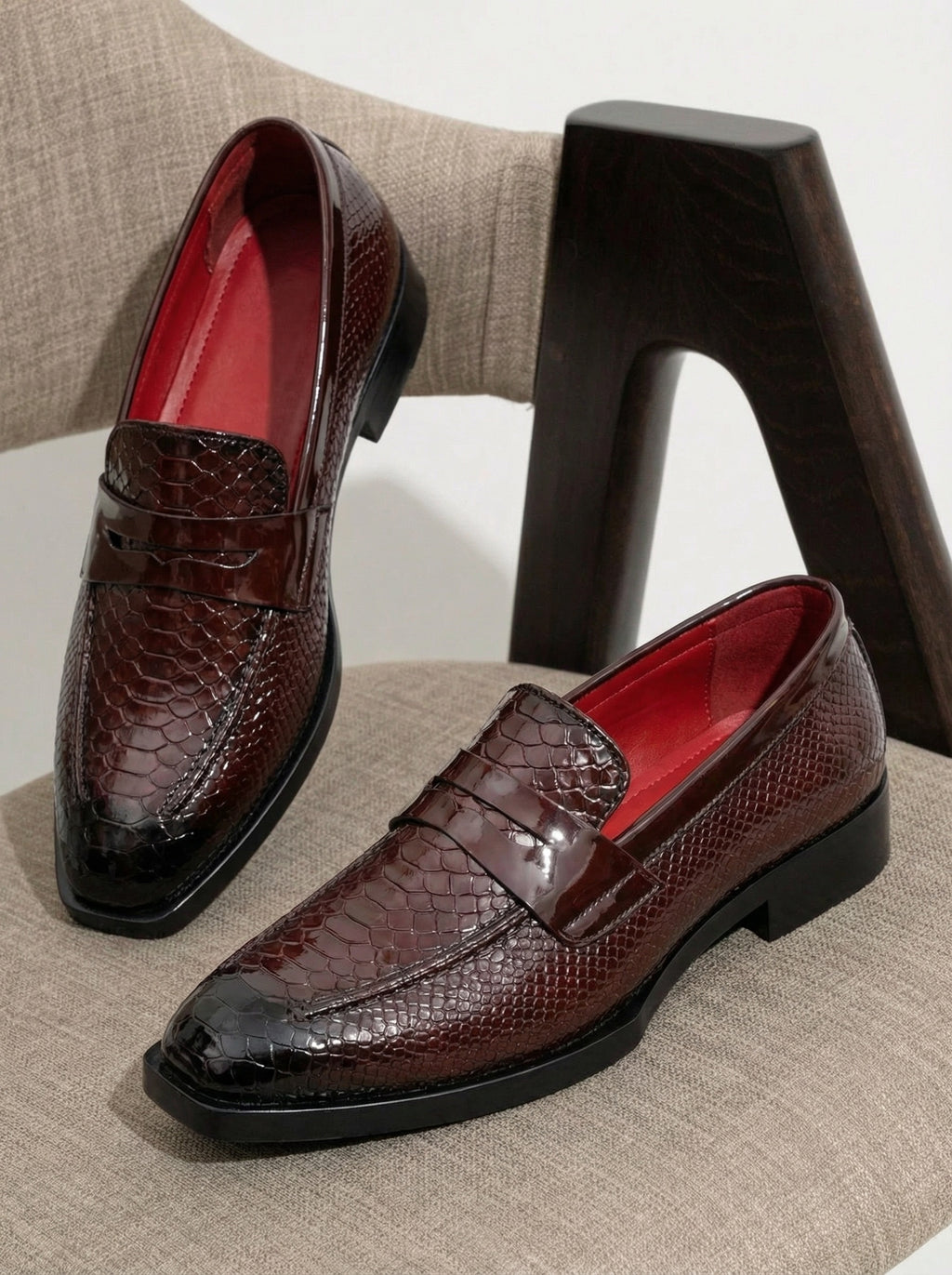 BAXXICO Premium Crocodile Texture Loafers with Elevated Heel Design