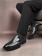 BAXXICO Premium Crocodile Texture Loafers with Comfortable Design