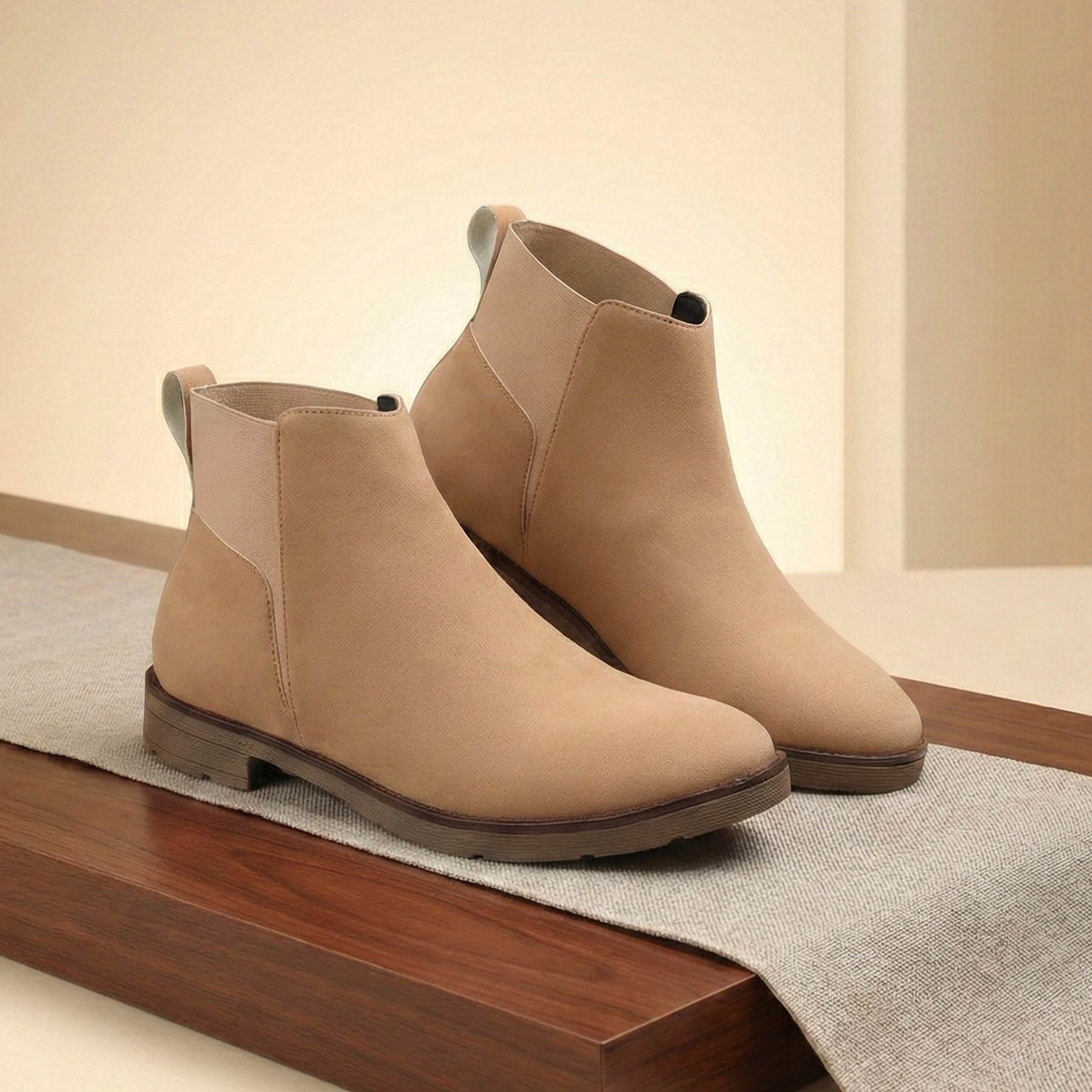 BAXXICO Mens Chelsea Boots Clean Lines Confident Style